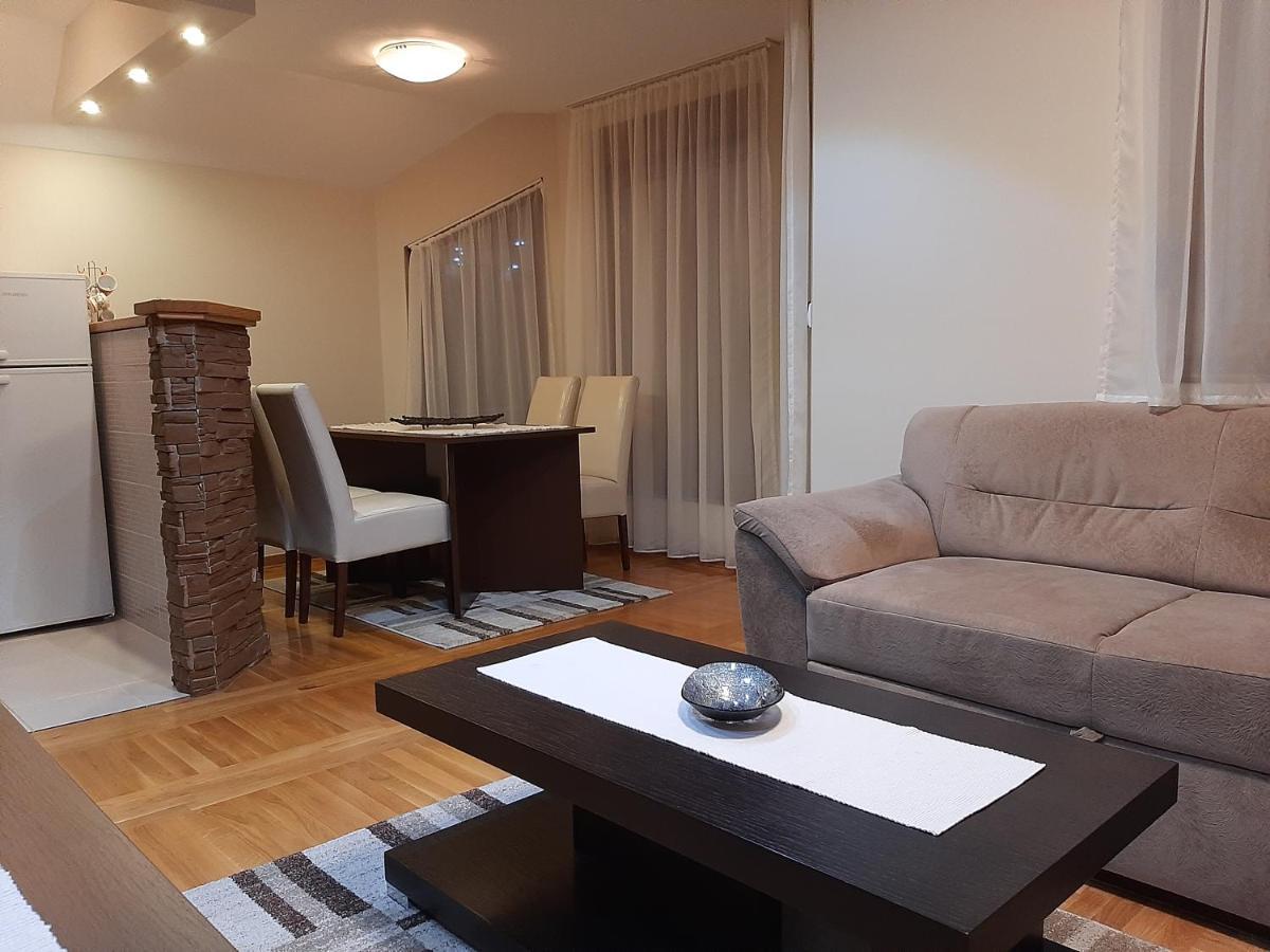 Apartman Suncana Dolina, Zaovine Esterno foto